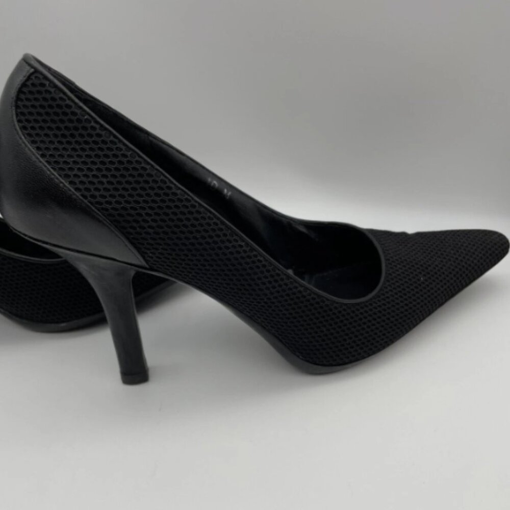 Via Spiga Mesh Knit Black Pointed Toe Heels Pumps